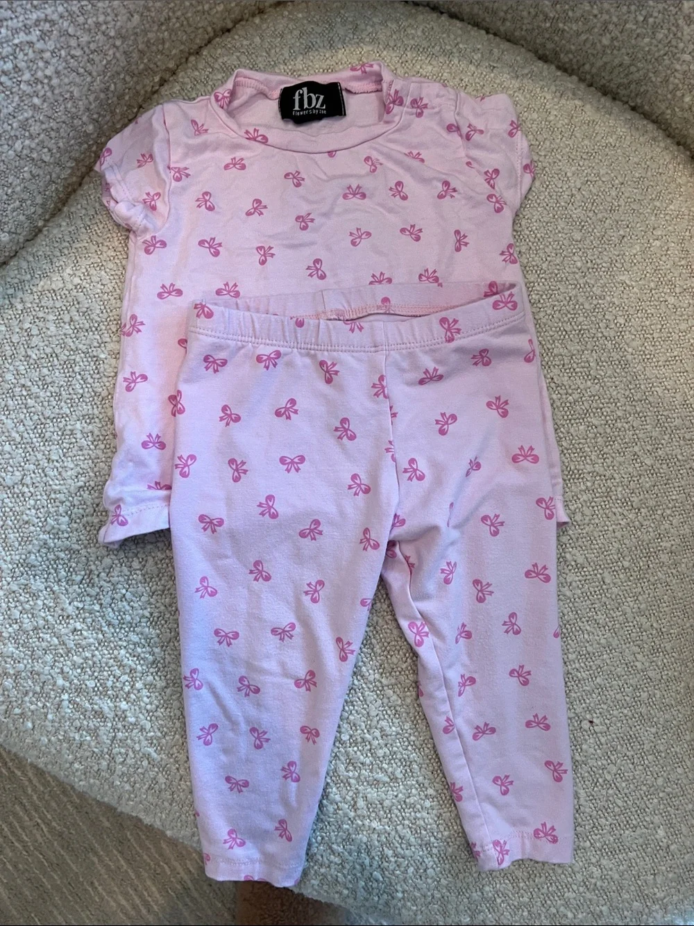 Flowers by Zoe Light Pink Bow Pajama Set 12 months